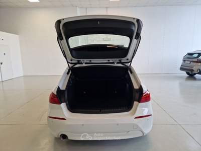 BMW Serie 1 116d BMW SERIE 1 116D ADVANTAGE AUTO 5 PORTE BERLINA usata Bari
