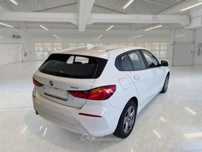 BMW Serie 1 116d BMW SERIE 1 116D ADVANTAGE AUTO 5 PORTE BERLINA usata Bari