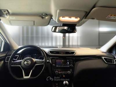 Nissan Qashqai NISSAN QASHQAI 1.3 DIG-T 140 BUSINESS CROSSOVER usata Pozzuoli