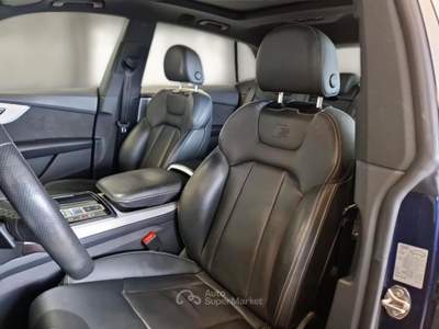 Audi Q8 AUDI Q8 50 TDI MHEV 210KW QUATTRO TIPTRONIC SPORT SUV usata Bari