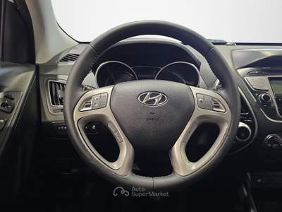 Hyundai ix35  1.7 crdi comfort 2wd Bianco usata Firenze