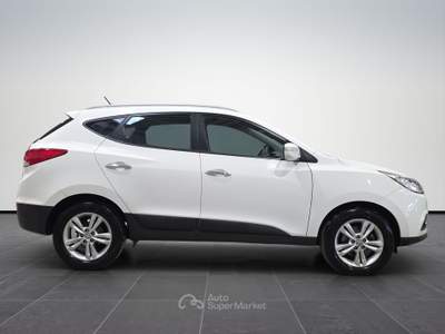 Hyundai ix35  1.7 crdi comfort 2wd Bianco usata Firenze