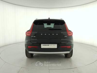 Volvo XC40 Xc40 2.0 b3 core auto Nero usata Cuneo