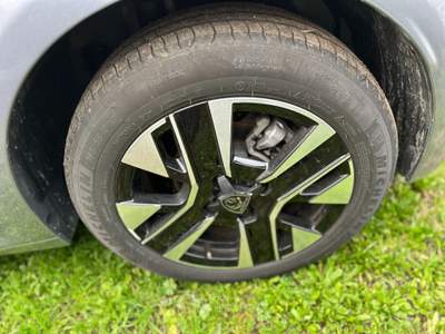 Peugeot 208  - 208 1.2 puretech allure s&s 100cv Grigio usata Legnano