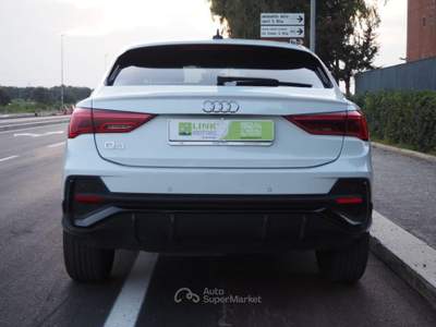Audi Q3 SPB 35 TDI S line edition autom Bianco usata Bari
