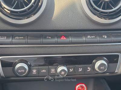 Audi A3 s tronic cronologia tagliandi completa ufficiale audi Nero usata Roma