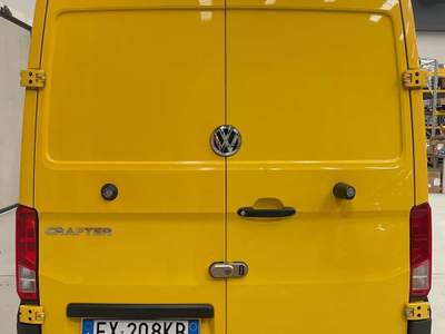 Volkswagen Crafter 30 2.0 TDI 140CV PM-TM Furgone L2 H2 Giallo usata Bozzolo