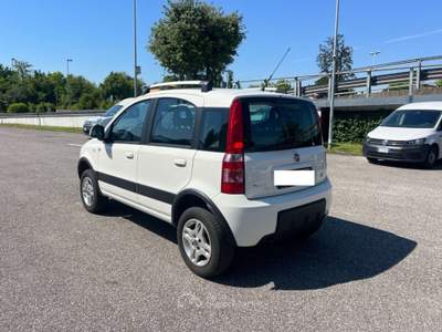 Fiat Panda 1.3 MJT S&S 4x4   UNICO PROPRIETARIO X NEOPATETATI Bianco usata Portogruaro