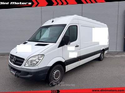 Mercedes-Benz Sprinter T32/35 313 CDI Cabinato Lungo tetto alto AUTOCARRO Bianco usata Sant'Angelo in vado