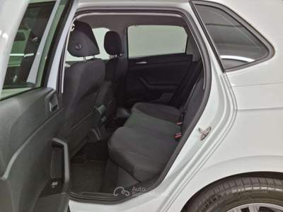 Volkswagen Polo 1.0 TSI DSG R-Line Bianco usata Erba