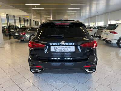 MG HS AT Luxury Nero usata Gozzano