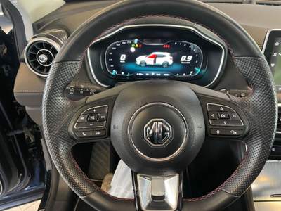 MG HS AT Luxury Nero usata Gozzano