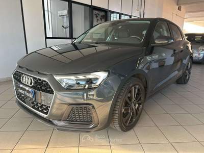 Audi A1 A1 Sportback 30 1.0 tfsi Advanced s-tronic Nero usata Cernusco sul Naviglio
