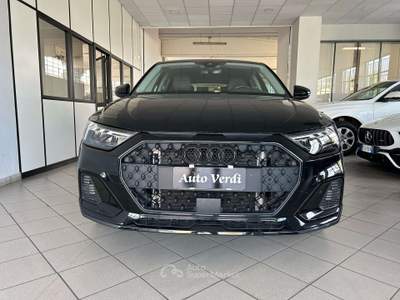 Audi A1 A1 Citycarver 35 1.5 tfsi Admired 150cv s-tronic Nero usata Cernusco sul Naviglio