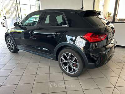Audi A1 A1 Citycarver 35 1.5 tfsi Admired 150cv s-tronic Nero usata Cernusco sul Naviglio