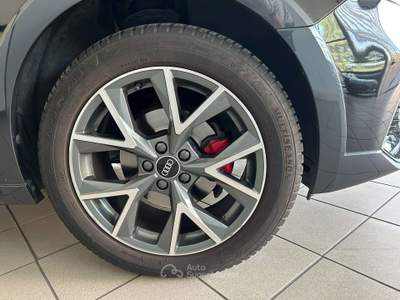 Audi A1 A1 Citycarver 35 1.5 tfsi Admired 150cv s-tronic Nero usata Cernusco sul Naviglio