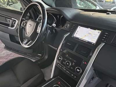 Land Rover Discovery Sport Discovery Sport I 2015 2.0 td4 HSE Luxury awd 150c Nero usata Goito