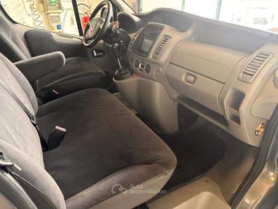 Renault Trafic 2.0 cdi  9 posti ! passo lungo ! Grigio usata Cinisello Balsamo