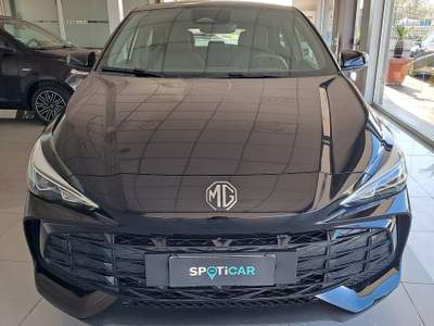 MG3 MG3 Comfort 1.5 Benzina Anno 2025 garanzia 7 anni Nero usata Parete