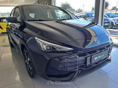 MG3 MG3 Comfort 1.5 Benzina Anno 2025 garanzia 7 anni Nero usata Parete