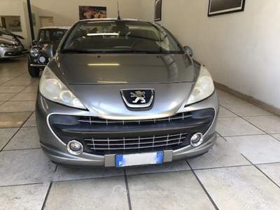 Peugeot 207 CC Féline Grigio usata Roma
