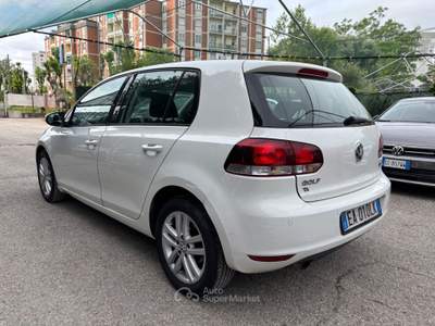 Volkswagen Golf 5p. Highline OK NEOPATENTATI Bianco usata Bologna