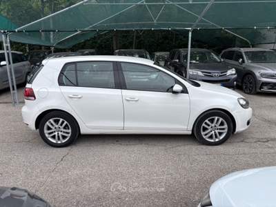 Volkswagen Golf 5p. Highline OK NEOPATENTATI Bianco usata Bologna