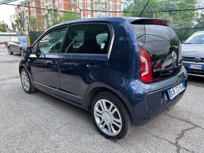 Volkswagen up! 5p. highline METANO OK NEOPATENTATI Blu/Azzurro usata Bologna