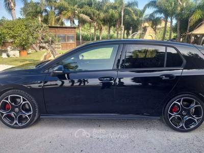 Volkswagen Golf Golf 8.5 TFI DSG Nero usata Ladispoli