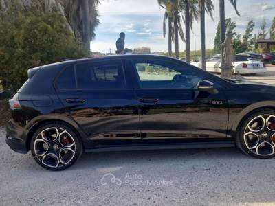 Volkswagen Golf Golf 8.5 TFI DSG Nero usata Ladispoli