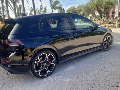 Volkswagen Golf Golf 8.5 TFI DSG Nero usata Ladispoli