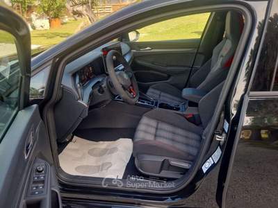 Volkswagen Golf Golf 8.5 TFI DSG Nero usata Ladispoli