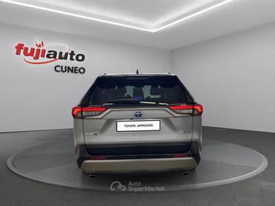 Toyota RAV4 Rav4 5 porte 2.5h E-CVT 2WD STYLE Argento usata Cuneo