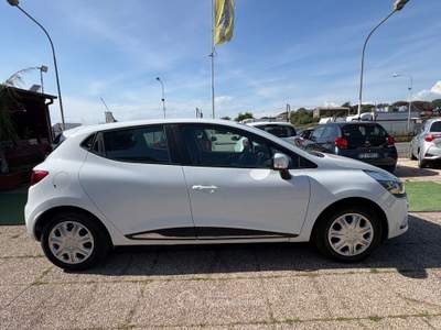 Renault Clio GPL 5 porte Business Bianco usata Pomezia