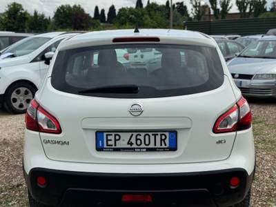 Nissan Qashqai DPF Tekna Bianco usata Rimini