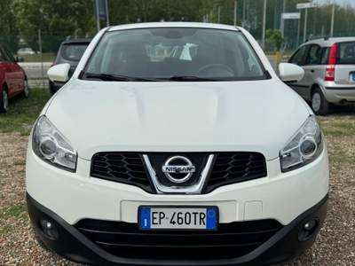Nissan Qashqai DPF Tekna Bianco usata Rimini