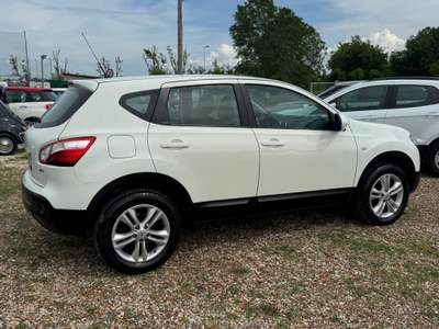 Nissan Qashqai DPF Tekna Bianco usata Rimini