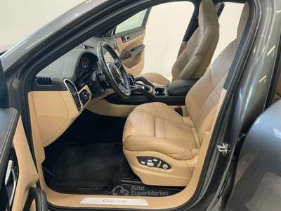 Porsche Cayenne Coupé 3.0 V6 E-Hybrid *462CV* Grigio usata Andalo Valtellino