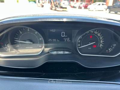 Peugeot 208 208 1.4 Hdi 68cv van Fap Bianco usata Torino