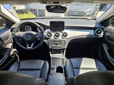 Mercedes-Benz GLA GLA 200 d Automatic Activity Edition Marrone usata Torino