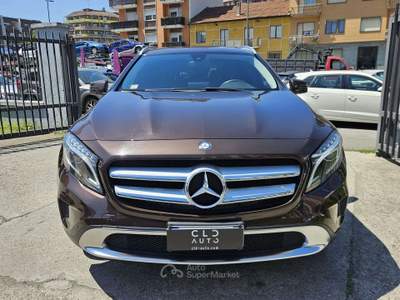 Mercedes-Benz GLA GLA 200 d Automatic Activity Edition Marrone usata Torino