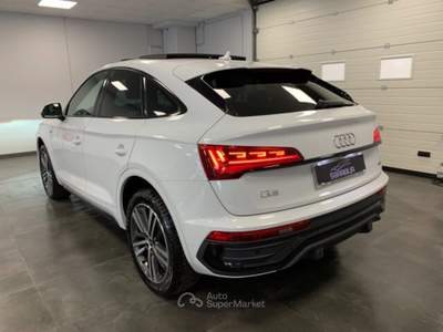 Audi Q5 SPB Tetto Apribile Sportback S Line Quattro 40 TDI Bianco usata Qualiano