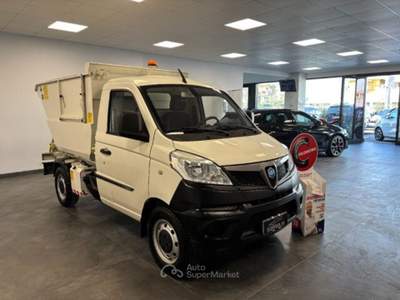Piaggio Porter NP6 GPL Vasca Rifiuti Ribaltabile Compatta Bianco usata Qualiano