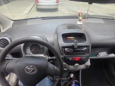 Toyota Aygo TOYOTA AYGO SOUND Nero usata La Loggia