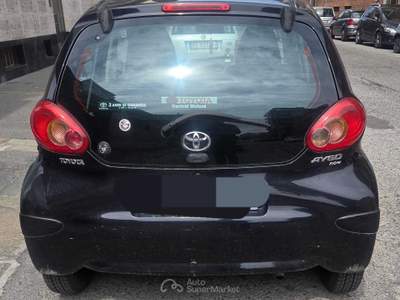 Toyota Aygo TOYOTA AYGO SOUND Nero usata La Loggia