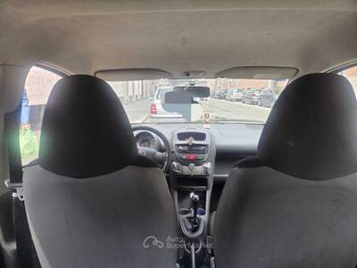 Toyota Aygo TOYOTA AYGO SOUND Nero usata La Loggia