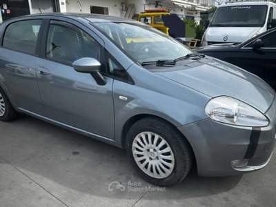 Fiat Grande Punto IN BUONO STATO GENERALE Grigio usata Maddaloni