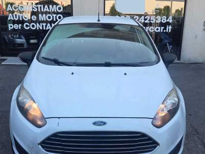 Ford Fiesta IDEALE PER NEOPATENTATI Bianco usata La Loggia