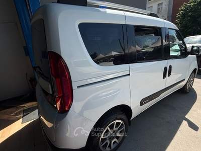 Fiat Doblò Doblo Doblò 1.6 MJT 120CV S&S Trekking Bianco usata Mondovì