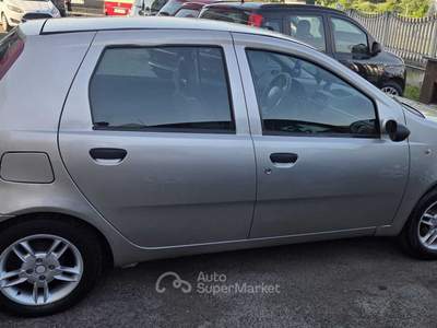Fiat Punto IDEALE PER NEOPATENTATI Argento usata La Loggia